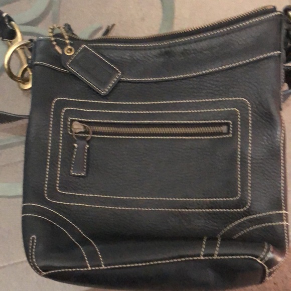 Coach G06X 10398 black Bleeker duffle bag - Picture 3 of 4